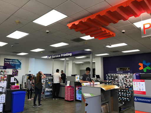 Print Shop «FedEx Office Print & Ship Center», reviews and photos, 365 Broadway, Millbrae, CA 94030, USA