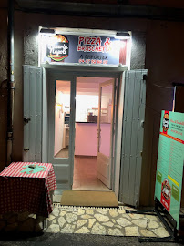 Photos du propriétaire du Pizzas à emporter Pizzeria Napoli Sumène à Sumène - n°5