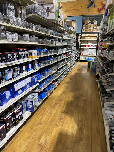 Home Improvement Store «Pml Hardware», reviews and photos, 17867 CA-120, Big Oak Flat, CA 95305, USA