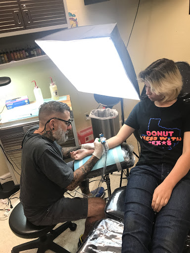Tattoo Shop «Calaveras Tattoo Studio», reviews and photos, 1510 S Fort Hood St, Killeen, TX 76542, USA