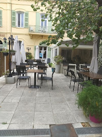 Atmosphère du Restaurant L'Androuno à Draguignan - n°10