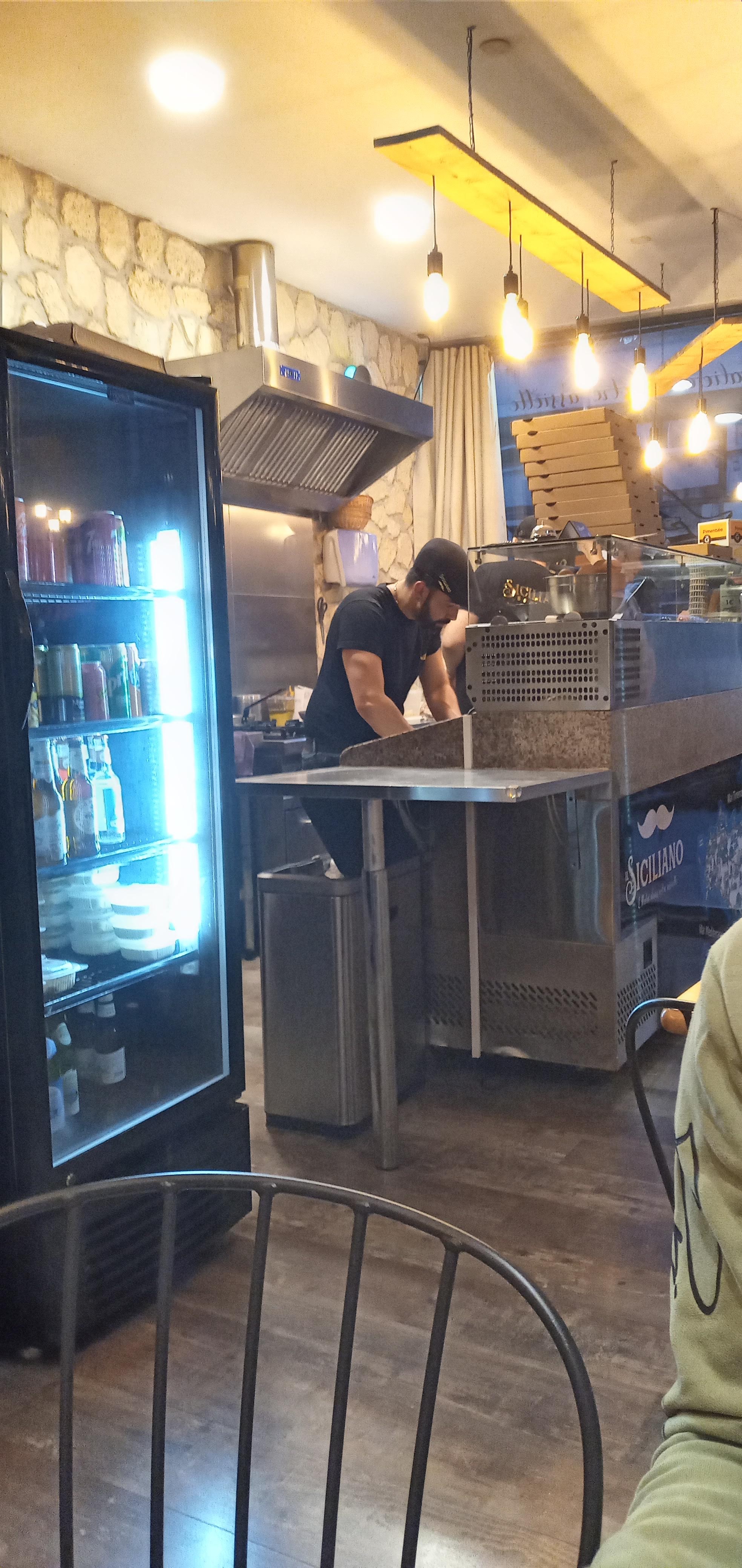 Photo n° 1 de l'avis de Portelois.e fait le 24/06/2019 à 18:49