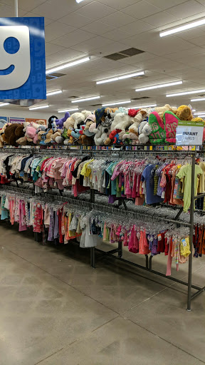 Thrift Store «Hayden & Raintree Goodwill Retail & Donation Center», reviews and photos, 8053 E Raintree Dr, Scottsdale, AZ 85260, USA