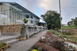 Villa Zenaida Farm and Resort - Lucban image