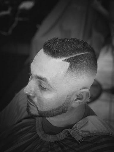 Barber Shop «Estrella Barbershop», reviews and photos, 6500 FM 2100 #240, Crosby, TX 77532, USA