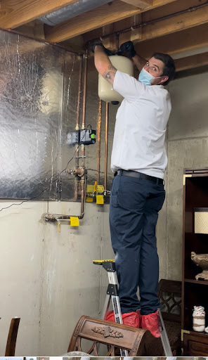 Plumber «HELP Plumbing, Heating, Cooling and Electric», reviews and photos, 6 N Commerce Park Dr, Cincinnati, OH 45215, USA