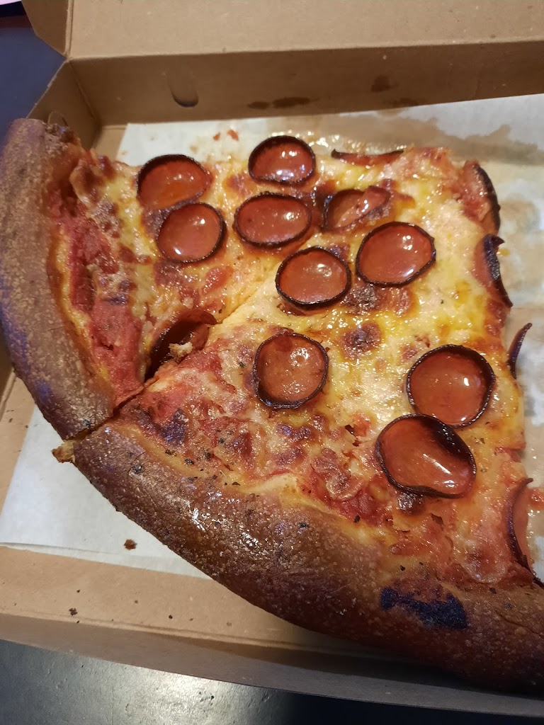 Town Line Pizzeria 14004