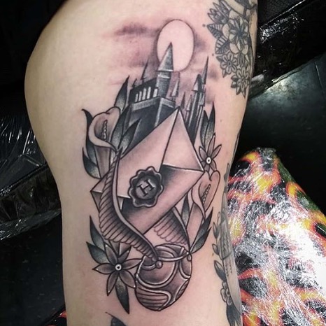 Tattoo Shop «Tattoo Tech», reviews and photos, 5350 N Springboro Pike, Moraine, OH 45439, USA