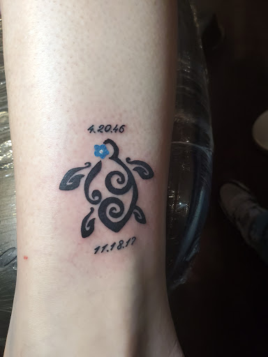 Tattoo Shop «Fallen Angel Tattoo Studio», reviews and photos, 20041 S Tamiami Trail, Estero, FL 33928, USA