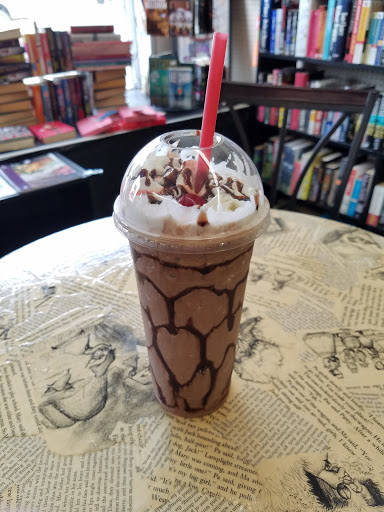 Book Store «The Mad Raven Coffee & Books», reviews and photos, 255 W Bockman Way, Sparta, TN 38583, USA