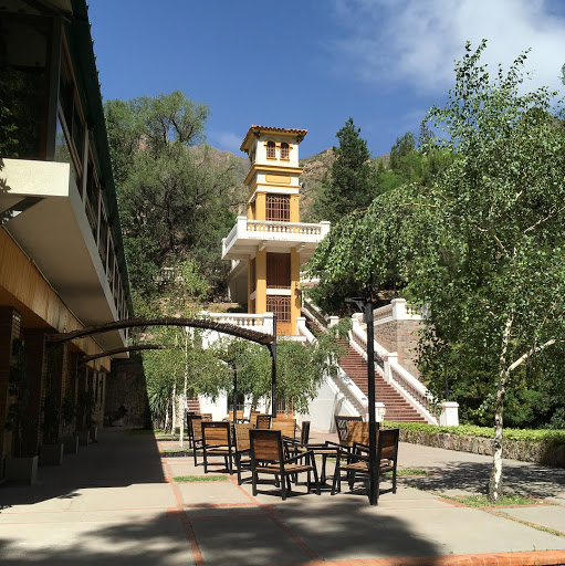 Hotel & Spa Termas Cacheuta