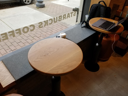 Coffee Shop «Starbucks», reviews and photos, 300 S Main St, Royal Oak, MI 48067, USA