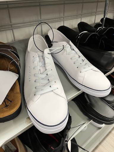 Clothing Store «Burlington Coat Factory», reviews and photos, 3168 Airport Blvd, Mobile, AL 36606, USA