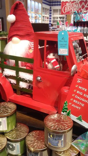 Beauty Supply Store «Bath & Body Works», reviews and photos, 34986 Midway Outlet Dr, Rehoboth Beach, DE 19971, USA