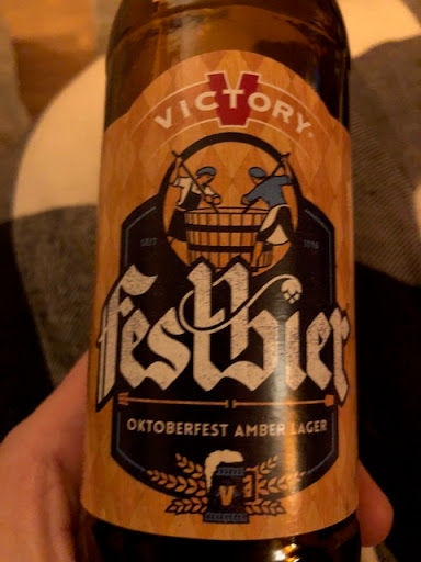 Liquor Store «Silverbrook Wine and Liquor», reviews and photos, 374 Boston Post Rd, Orange, CT 06477, USA