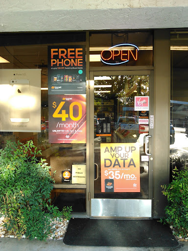 Telecommunications Service Provider «Boost Mobile Store», reviews and photos, 9655 Elk Grove Florin Rd #4, Elk Grove, CA 95624, USA