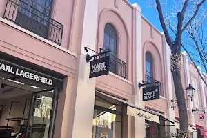KARL LAGERFELD Outlet image