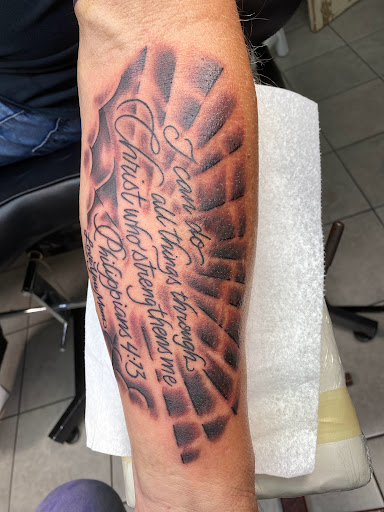 Explore queen of hearts tattoo ideas, creative tattoo ideas in Meridian, available at spACEys Rock N Roll Tattoo