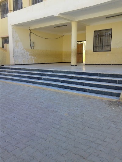 Photos of مدرسة زروقي عيسى