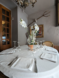 Atmosphère du Restaurant de spécialités provençales Da Bouttau Auberge Provencale à Cannes - n°9
