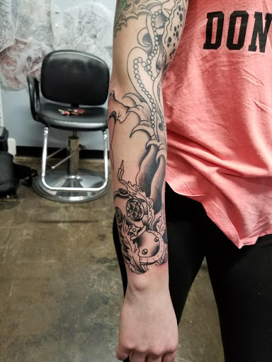 Tattoo Shop «Art With Heart Tattoo», reviews and photos, 10283 E Iliff Ave, Denver, CO 80247, USA