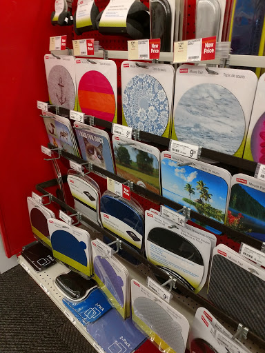 Office Supply Store «Staples», reviews and photos, 755 Lancaster Ave, Bryn Mawr, PA 19010, USA