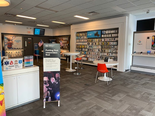 Cell Phone Store «AT&T», reviews and photos, 474 Holiday Dr Suite 300, Rutland, VT 05701, USA