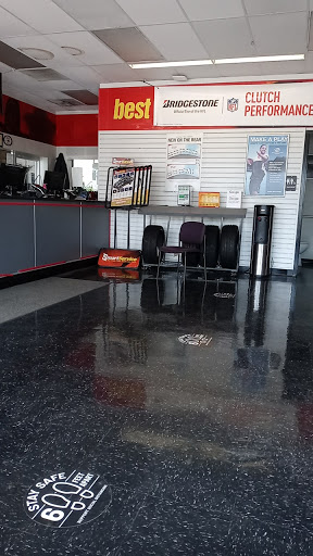 Tire Shop «Tires Plus», reviews and photos, 1500 Ridge Pike, Conshohocken, PA 19428, USA