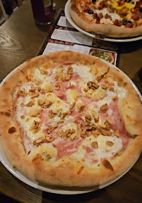 Plats et boissons du Pizzeria FUOCO PIZZAS Saint Martin d'Hères à Saint-Martin-d'Hères - n°18