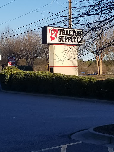 Home Improvement Store «Tractor Supply Co.», reviews and photos, 10161 Lochridge Blvd, Covington, GA 30014, USA