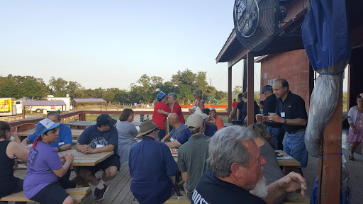 Bar «The Roundup Outdoor Music Venue», reviews and photos, 531 FM 3351, Boerne, TX 78006, USA