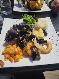 Plats et boissons du Restaurant de spécialités à base de poisson-pêcheur Restaurant Brasserie de la mer à Calais - n°8