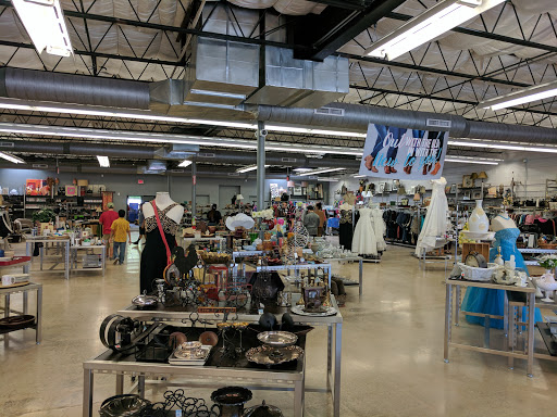 Thrift Store «Gw Boutique», reviews and photos