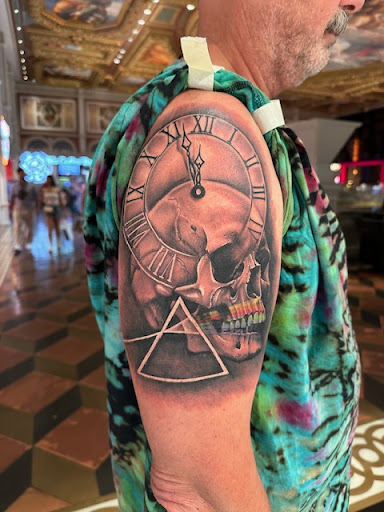 Explore flip flop tattoo ideas, creative tattoo ideas in Las Vegas, available at Club Tattoo The Venetian Grand Canal Shoppes