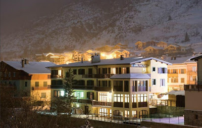 ALPAZUR Hôtel-restaurant- Crêperie-PUB-Salle de séminaire-SPA SAVOIE 73 à Val-Cenis
