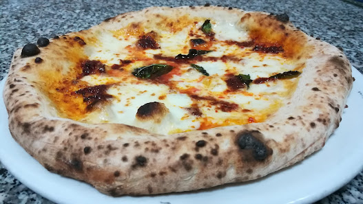 Pizzeria Il Galletto Via Campania, 29, 81100 Caserta CE, Italia