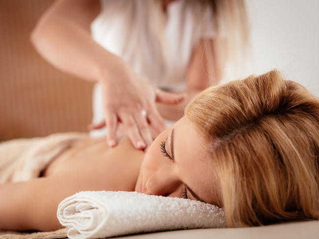 Monika Dynus - Mobile Massage Therapist