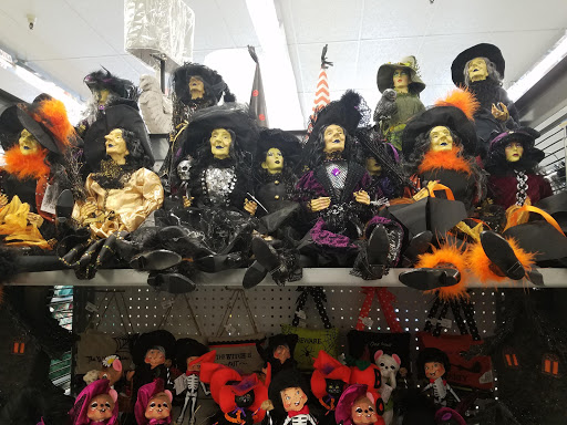 Home Goods Store «Tuesday Morning», reviews and photos, 685 E Bidwell St, Folsom, CA 95630, USA