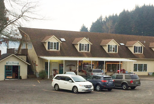 Gift Shop «Sleighbells Of Sherwood (Seasonal Business Open July1-December 23)», reviews and photos, 23855 SW 195th Pl, Sherwood, OR 97140, USA