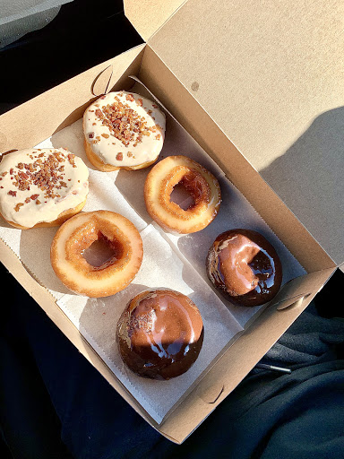 Donut Shop «Glaze Donut Company», reviews and photos, 1292 Rickert Dr #104, Naperville, IL 60540, USA