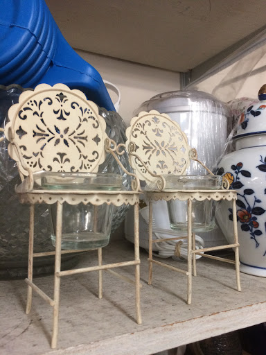 Thrift Store «Village Thrift Shop», reviews and photos, 888 E Michigan St, Orlando, FL 32806, USA