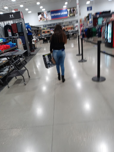 Sporting Goods Store «Academy Sports + Outdoors», reviews and photos, 8050 Forest Ln, Dallas, TX 75243, USA