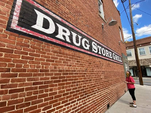 Restaurant «Drug Store Grill», reviews and photos, 105 Main St, Brookneal, VA 24528, USA