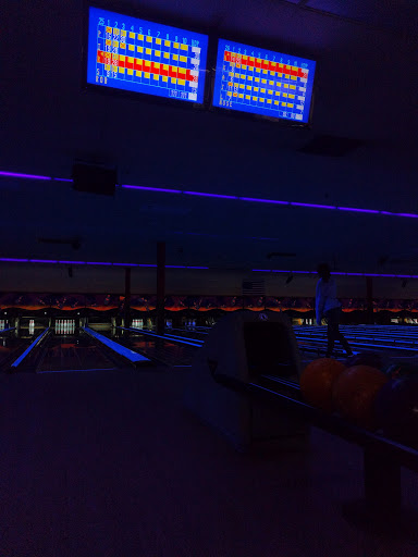 Bowling Alley «AMF Shirley Lanes», reviews and photos, 30 The Green, Shirley, NY 11967, USA