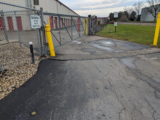 Self-Storage Facility «CubeSmart Self Storage», reviews and photos, 25W630 W Army Trail Rd, Hanover Park, IL 60133, USA