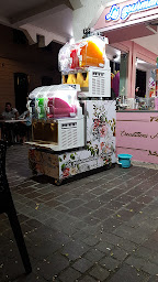 Photo n°24 de Les gourmandises du carrousel à Troyes ()