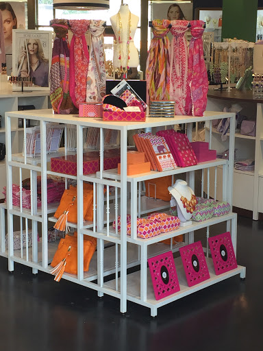 Fashion Accessories Store «Charming Charlie», reviews and photos, 1152 NW Civic Dr, Gresham, OR 97030, USA