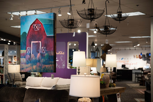 Furniture Store «La-Z-Boy Furniture Galleries», reviews and photos, 7070 SW Nyberg St, Tualatin, OR 97062, USA