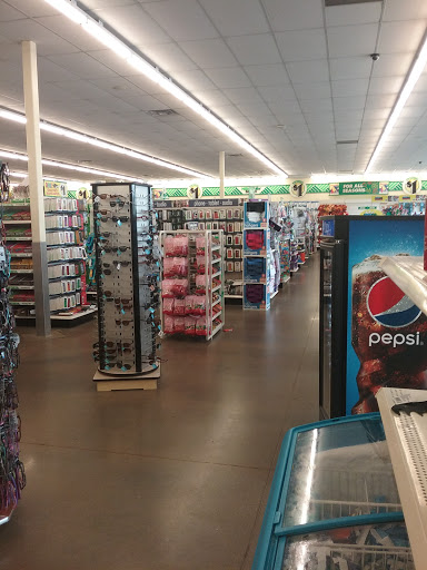 Dollar Store «Dollar Tree», reviews and photos, 906 Arnold Commons Dr, Arnold, MO 63010, USA