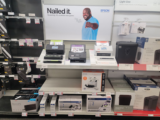 Office Supply Store «Staples», reviews and photos, 1525 S Willow St, Manchester, NH 03103, USA